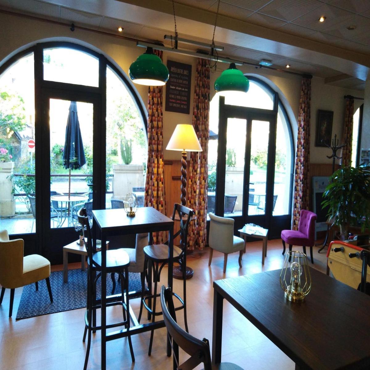 Hotel Du Pont Et Restaurant A Groléjac エクステリア 写真